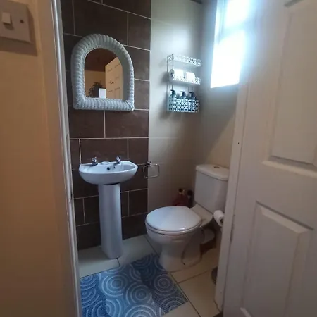 شقة 5 Minutes From The